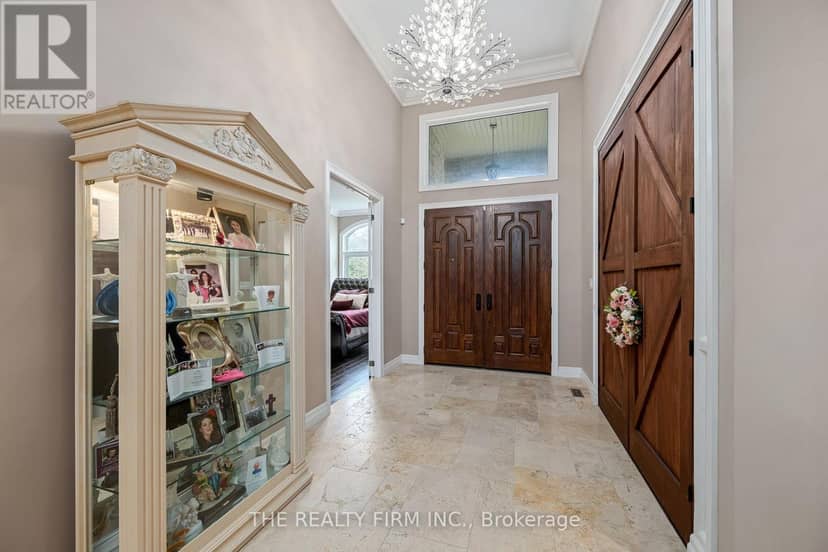 2676 Forest Meadow Drive, Strathroy-Caradoc, photo 3