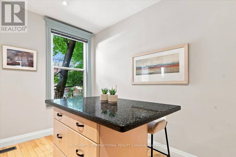 334 Albany Avenue — photo 16 of 36
