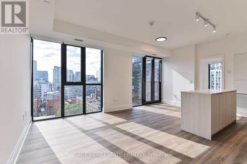 1007 - 123 Portland Street — photo 5 of 21