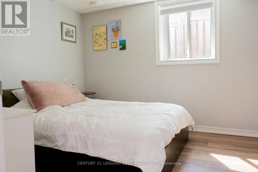 53 Ault Crescent — photo 40 of 40