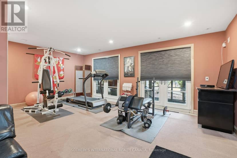 55 Pine Ridge Drive — photo 32 of 40