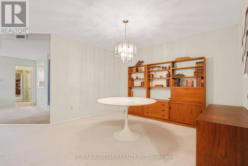 817 - 25 Austin Drive, Markham, photo 6