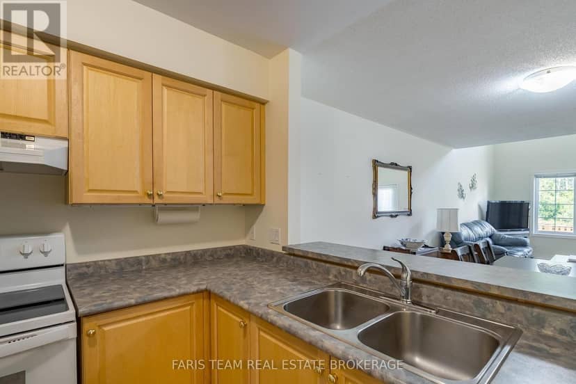 518 - 60 Museum Drive, Orillia, photo 7