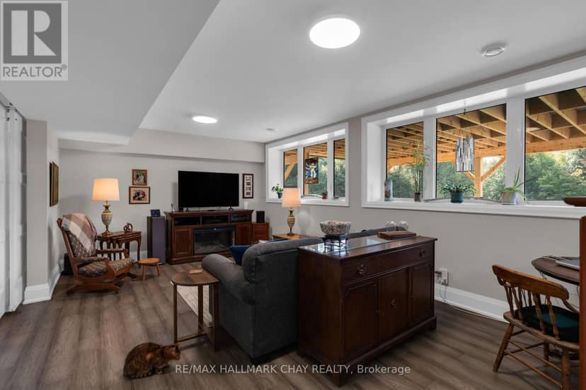 7 Clydesdale Court — photo 29 of 40