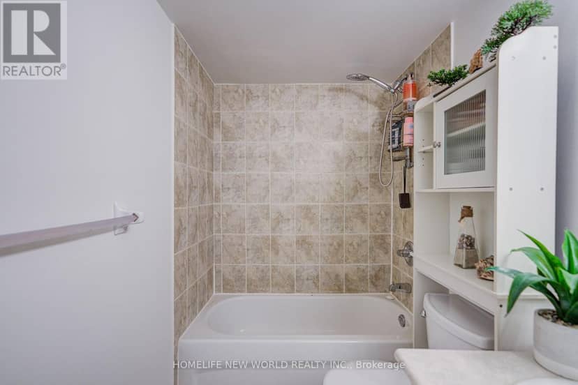 2087 - 3045 Finch Avenue W — photo 9 of 32