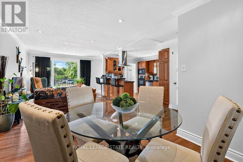 102 Birchlawn Drive — photo 3 of 40