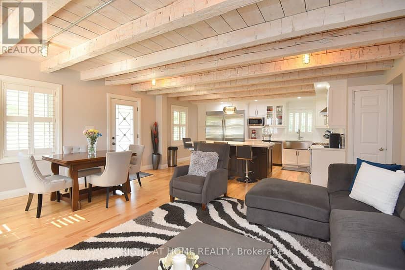 2030 Governors Road, Hamilton, photo 6