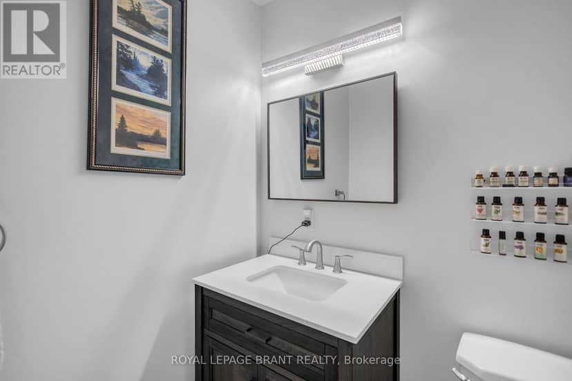 490 Devonshire Avenue — photo 19 of 40