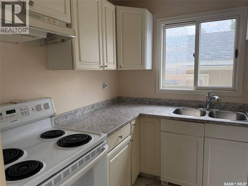 A/B 2123 Reynolds STREET, Regina, photo 7