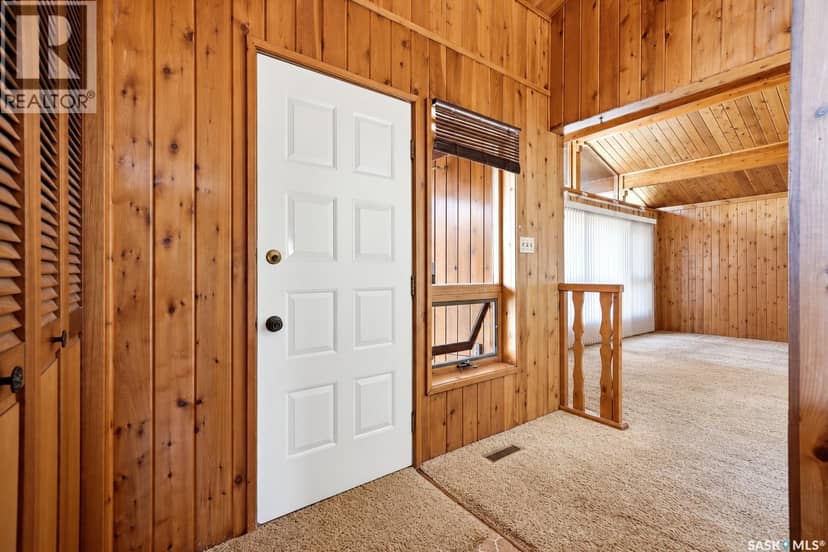45 Miller CRESCENT E, Lumsden, photo 3