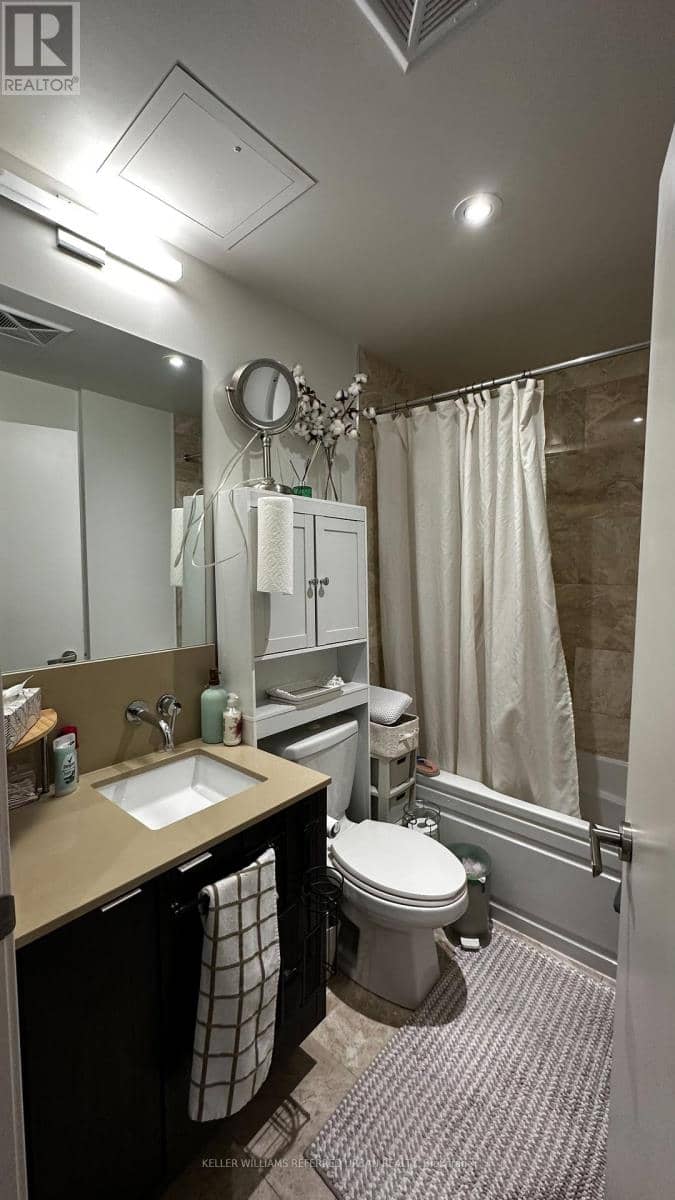 7105 - 88 Harbour Street — photo 12 of 13
