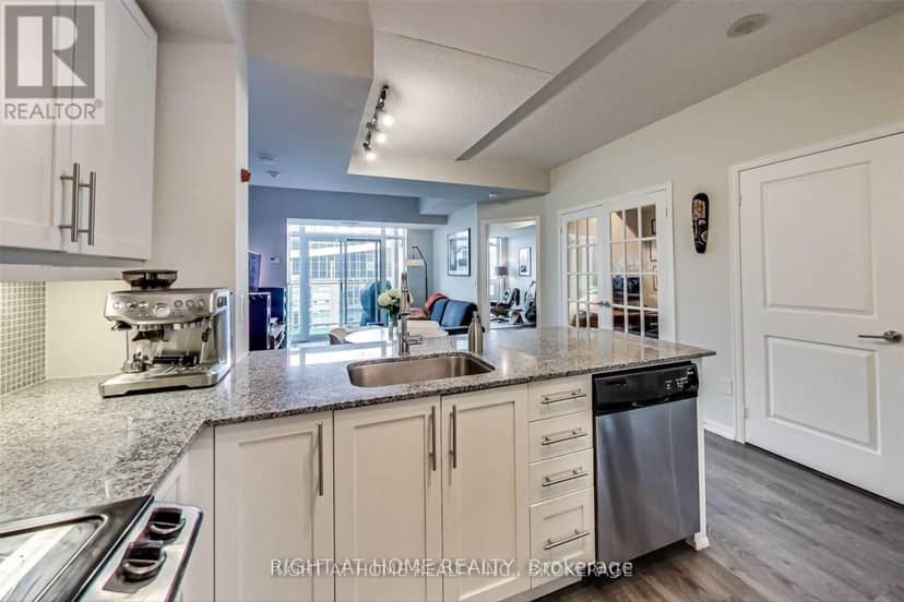 2401 - 75 East Liberty Street — photo 11 of 27