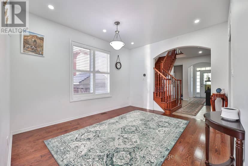 1819 Misthollow Drive — photo 5 of 24