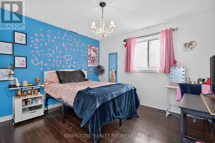 24 Stoneybrook Crescent — photo 26 of 40