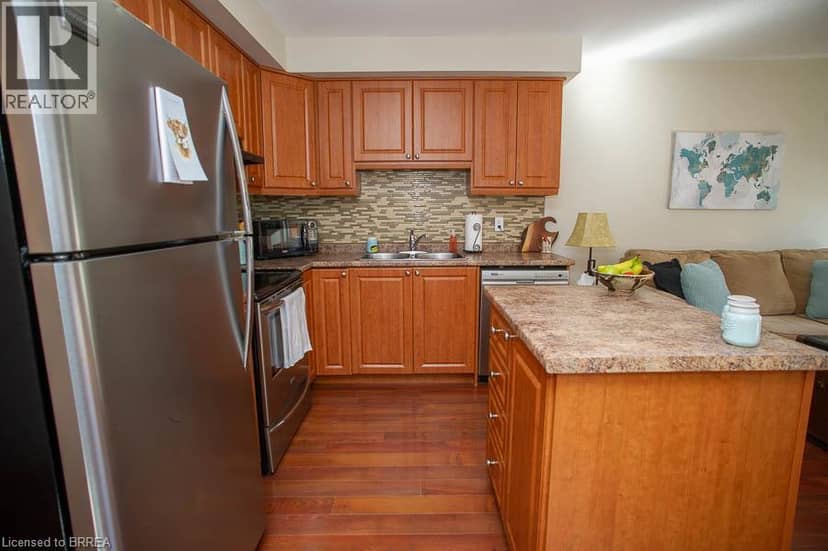 20 MCCONKEY Crescent Unit# 67 — photo 12 of 31