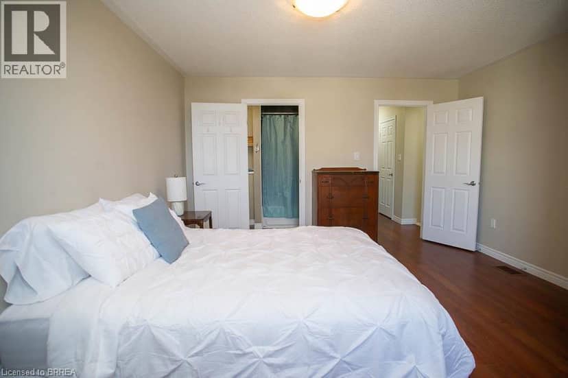 20 MCCONKEY Crescent Unit# 67 — photo 15 of 31