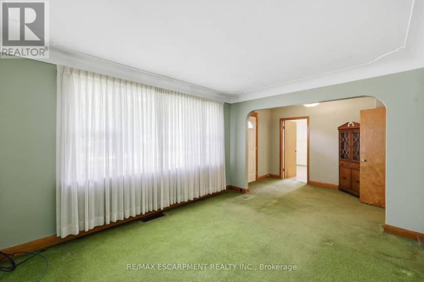 522 Enfield Road — photo 10 of 27