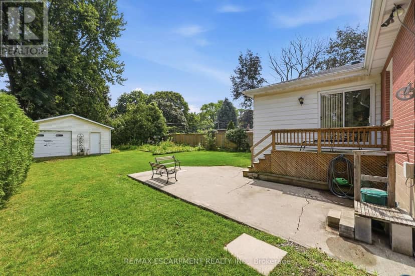 522 Enfield Road — photo 24 of 27