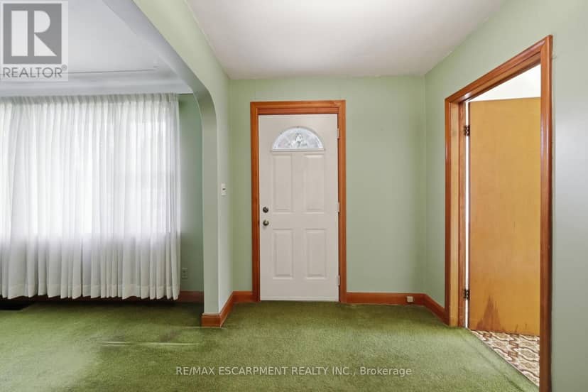 522 Enfield Road — photo 8 of 27
