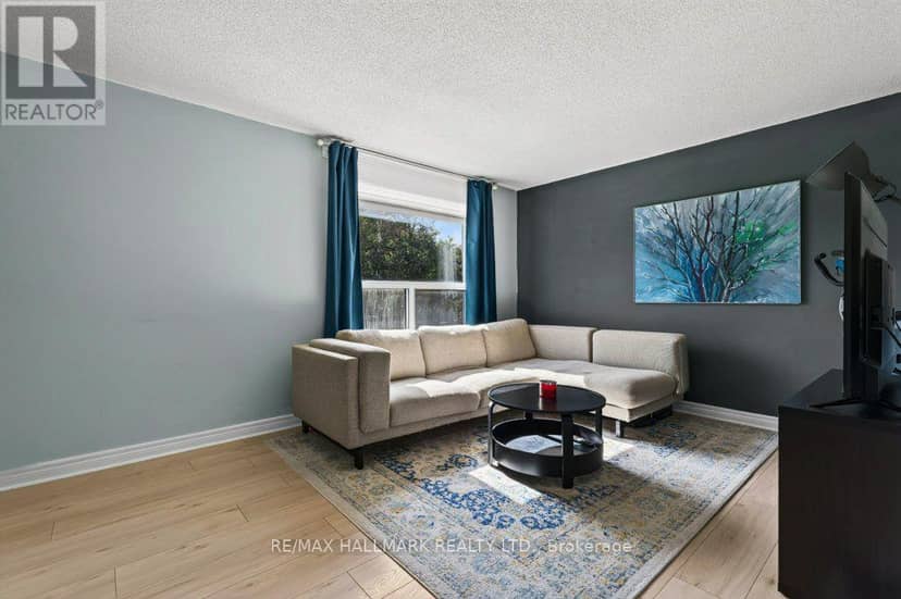 203 - 400 York Boulevard — photo 13 of 24