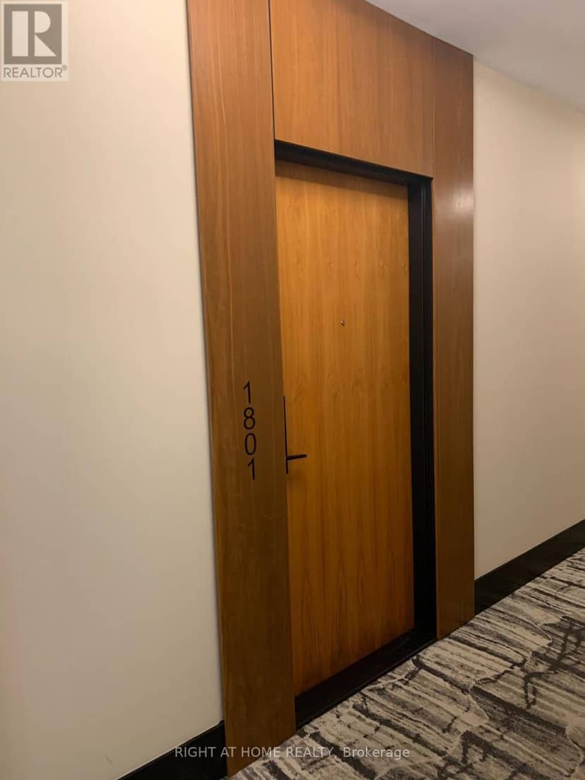 1801 - 1 Market Street — photo 4 of 36