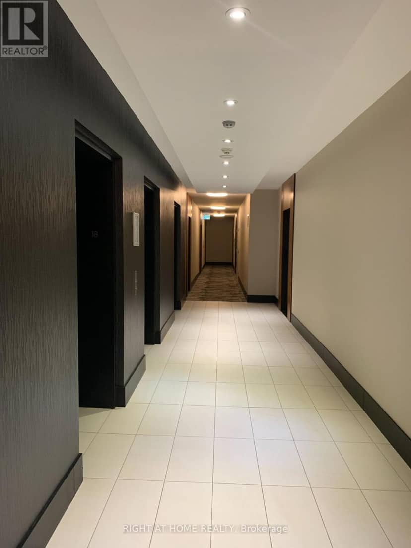 1801 - 1 Market Street — photo 3 of 36