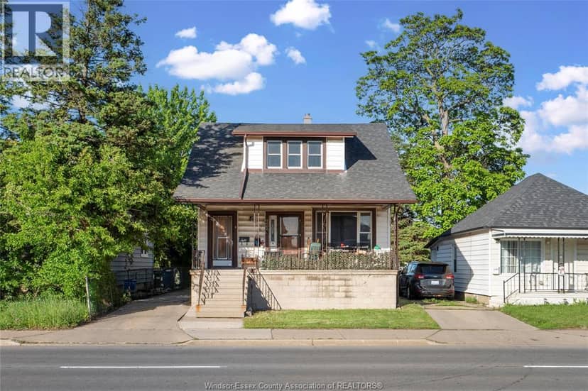 2404 Howard AVENUE — photo 1 of 25