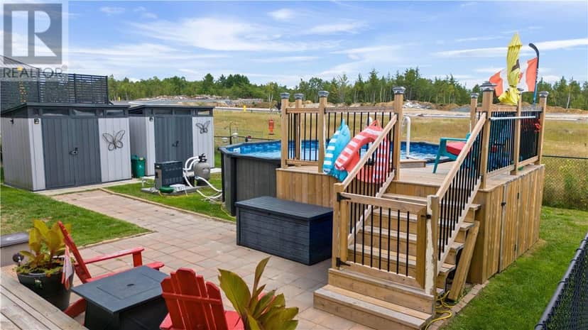 41 Meadowgreen Drive — photo 36 of 37