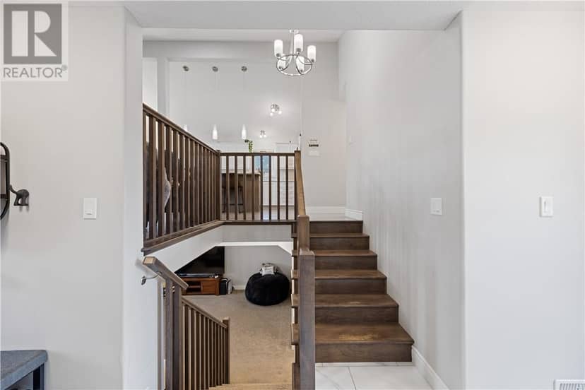 41 Meadowgreen Drive — photo 6 of 37