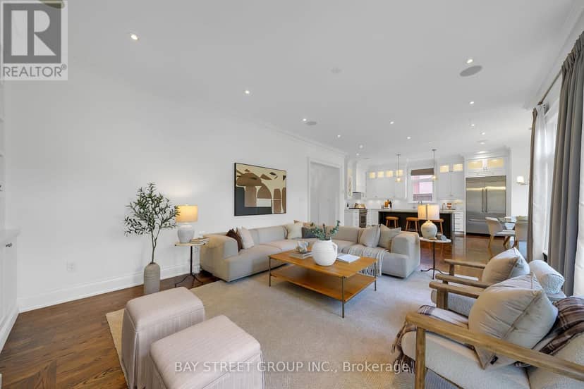 28 Carnwath Crescent — photo 18 of 40