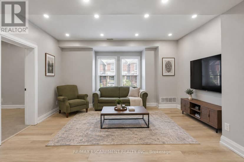106 Barnesdale Avenue N — photo 11 of 40