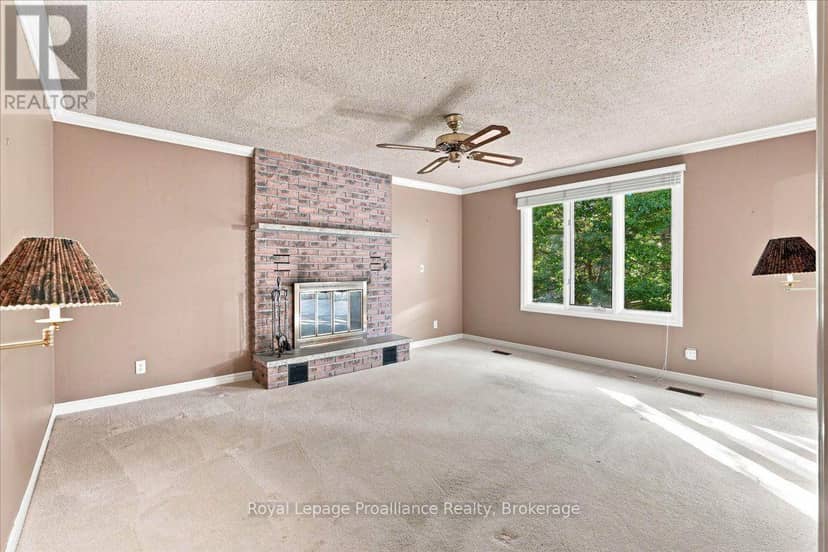 125 Tracey Park Drive — photo 15 of 40