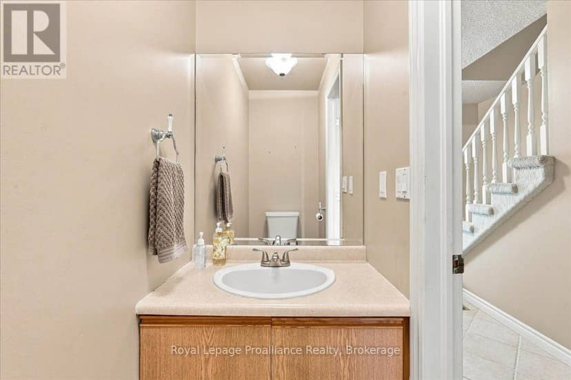 125 Tracey Park Drive — photo 28 of 40