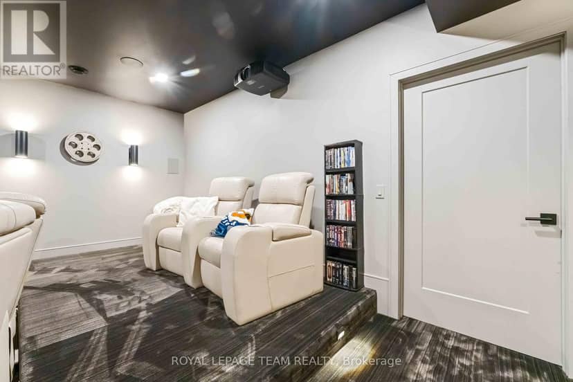 1546 Claymor Avenue — photo 36 of 40