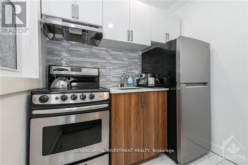 466 Maclaren Street — photo 13 of 25
