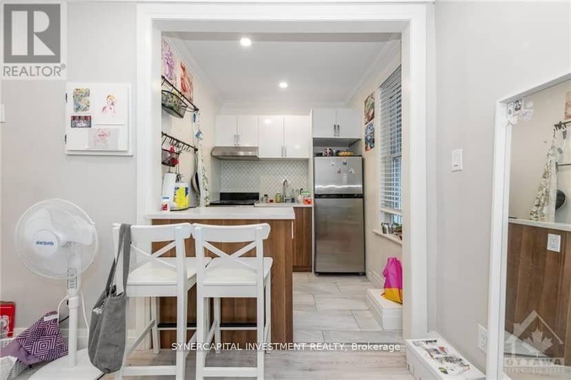 466 Maclaren Street — photo 16 of 25