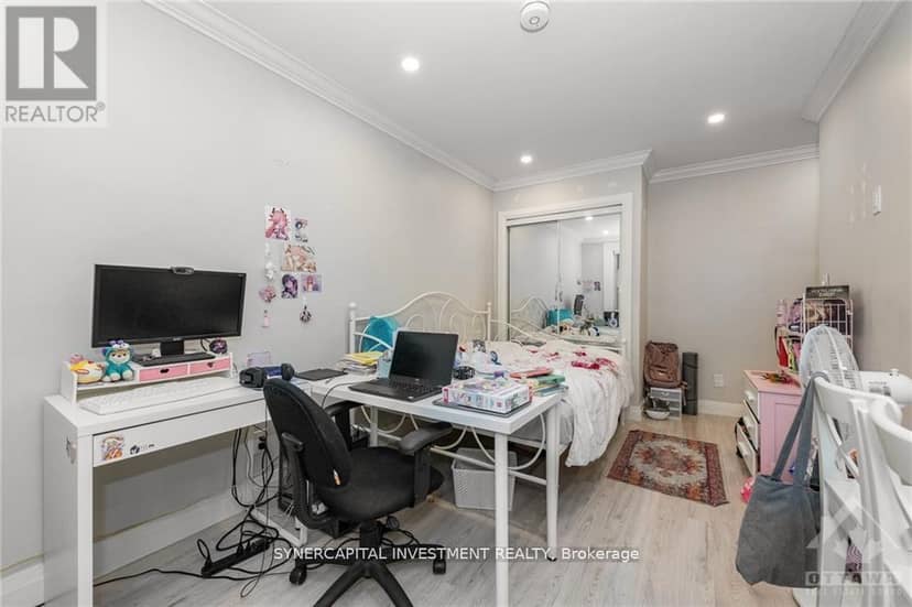 466 Maclaren Street — photo 17 of 25