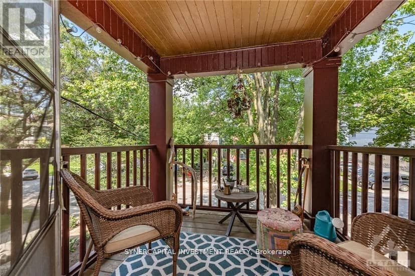 466 Maclaren Street — photo 3 of 25