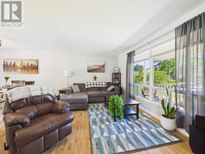 336 Lansdowne Street — photo 12 of 28