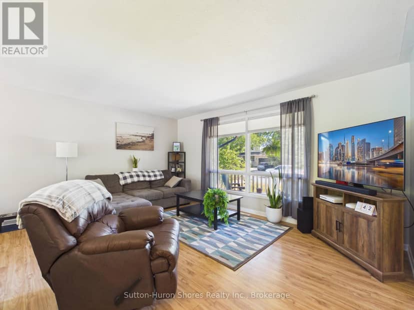 336 Lansdowne Street — photo 9 of 28