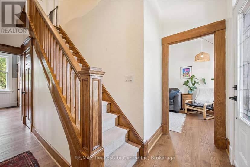 699 St Andrew Street W, Centre Wellington, photo 4