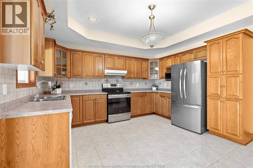 1695 Meridian Street — photo 11 of 27