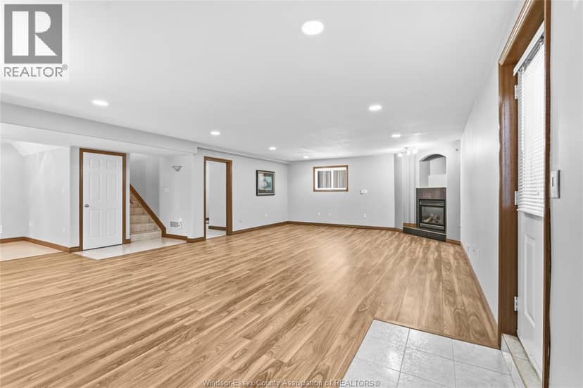 1695 Meridian Street — photo 18 of 27