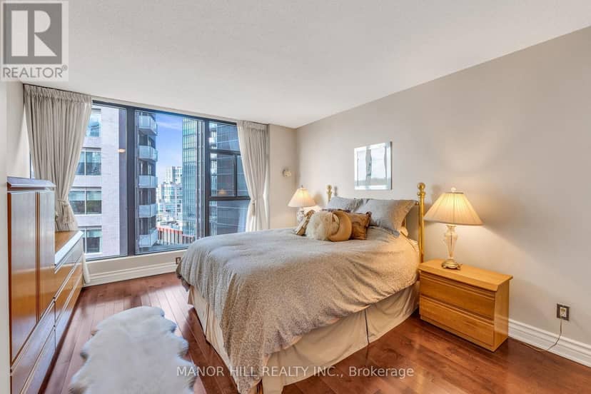 803 - 1331 Bay Street — photo 27 of 40