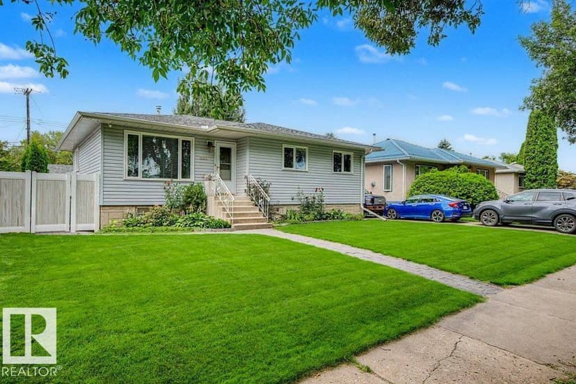 12112 38 ST NW, Edmonton