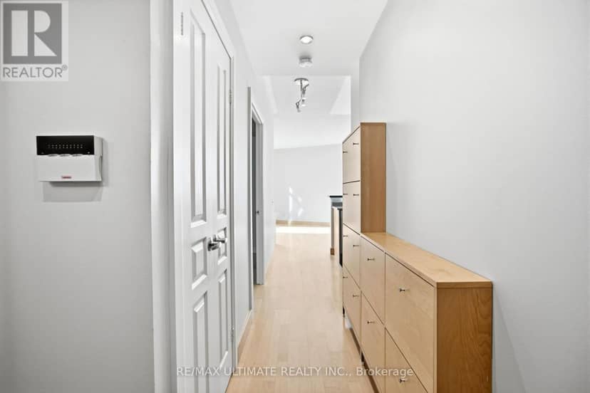 1113 - 5 Marine Parade Drive — photo 8 of 33