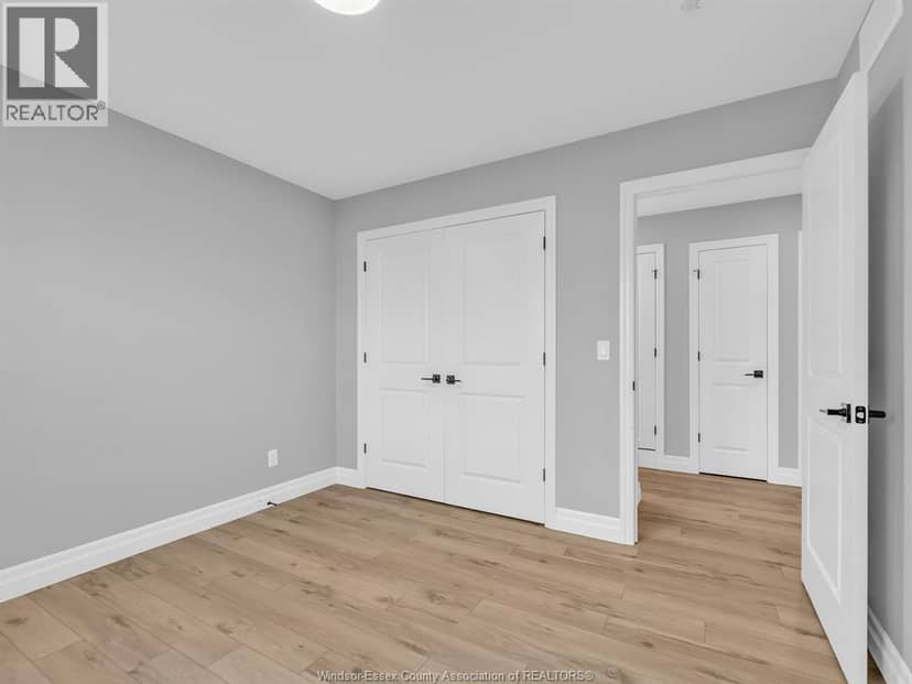 54 Redwood — photo 24 of 40