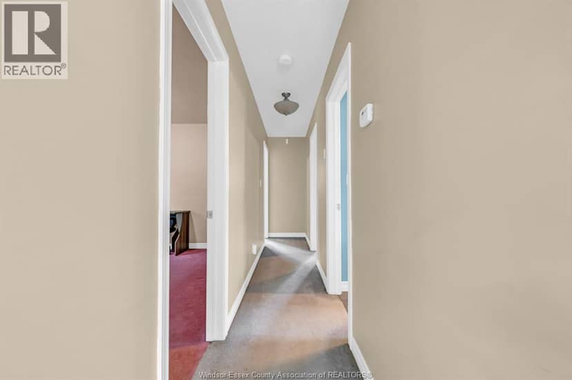 3 Carter AVENUE — photo 15 of 40