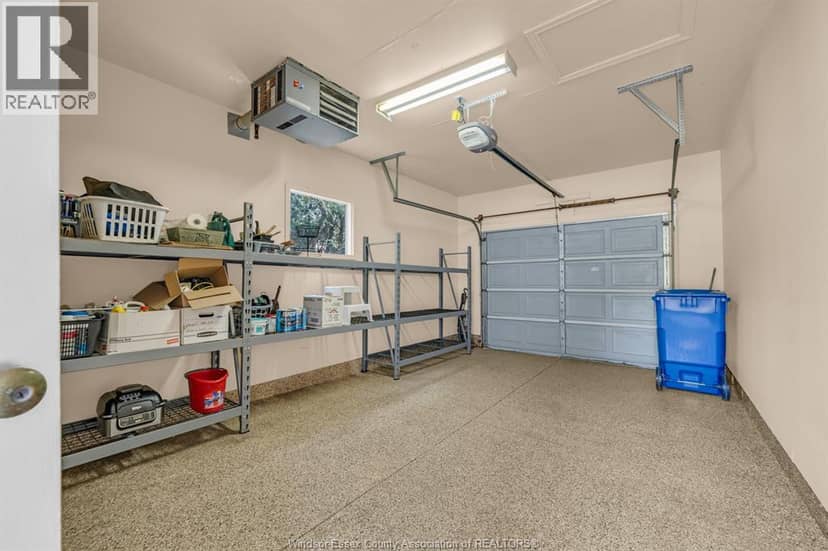 3 Carter AVENUE — photo 2 of 40