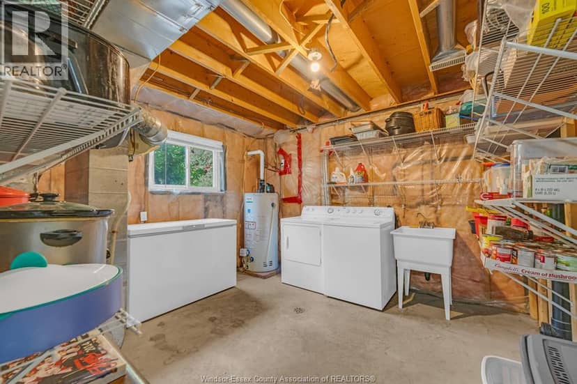 3 Carter AVENUE — photo 26 of 40